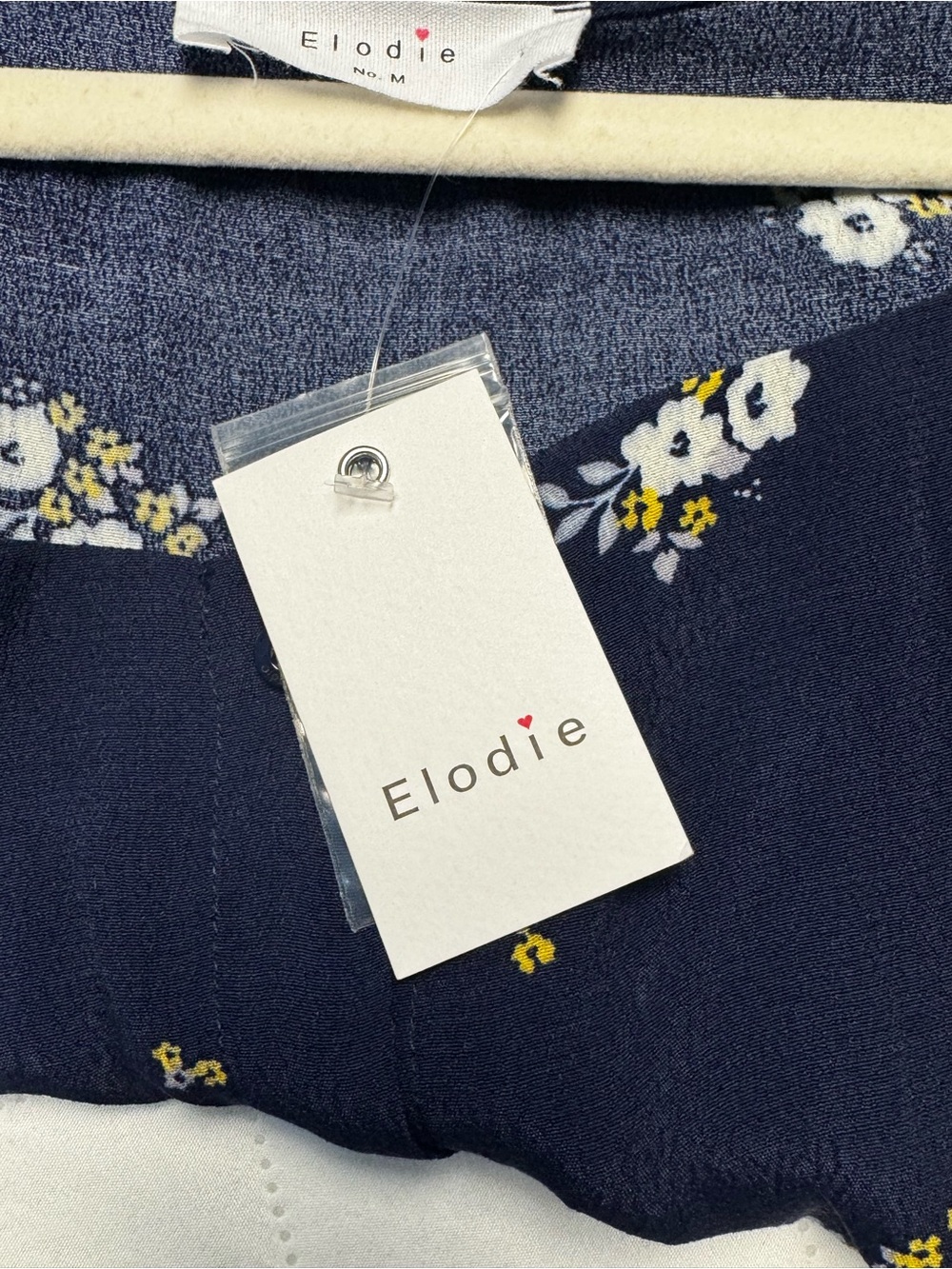 Elodie Navy Floral Puff Sleeve Button Front Blouse Medium 100% Rayon - Picture 7 of 8